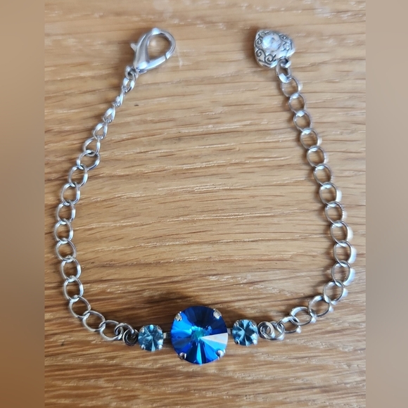 Blue Crystals & Silver Chain Bracelet, Hand Crafted - Picture 2 of 12